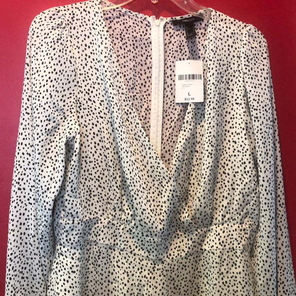 Jumpsuit/ Short cream & with black dots